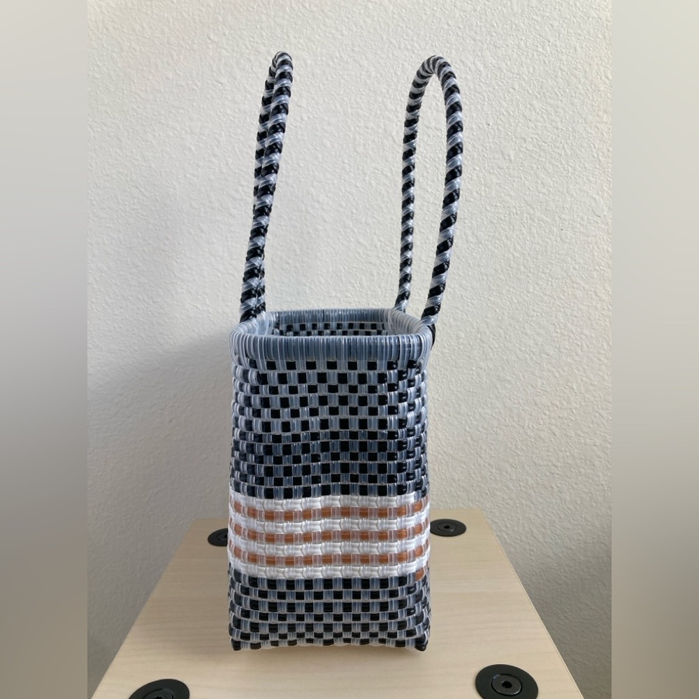 Black, Latte, Clear, and White Woven Plastic Purse - Picture 6 of 10